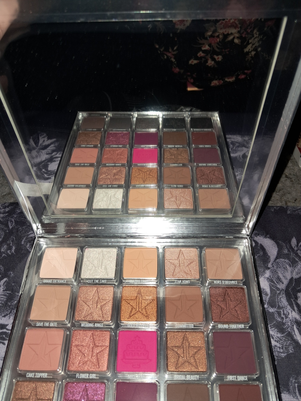 Jeffree Star Star Wedding Palette - Picture 7 of 11